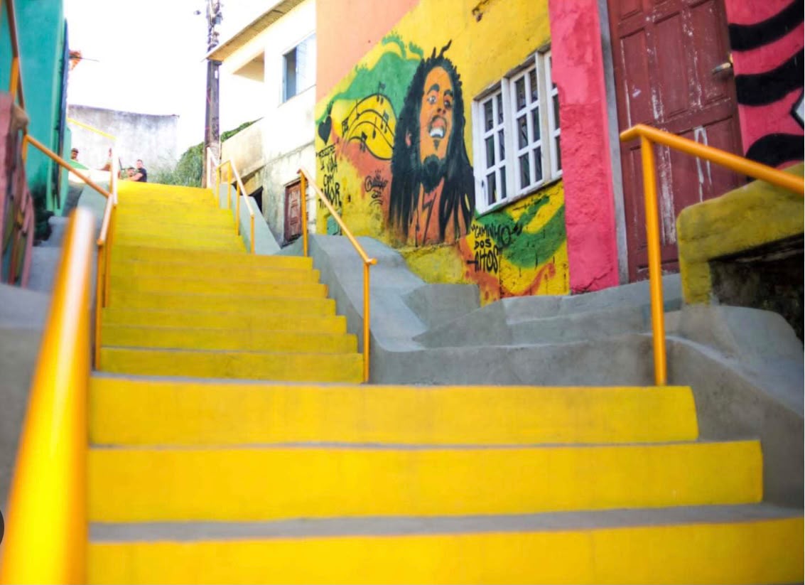 Escadaria requalificada em comunidade de Ilhéus